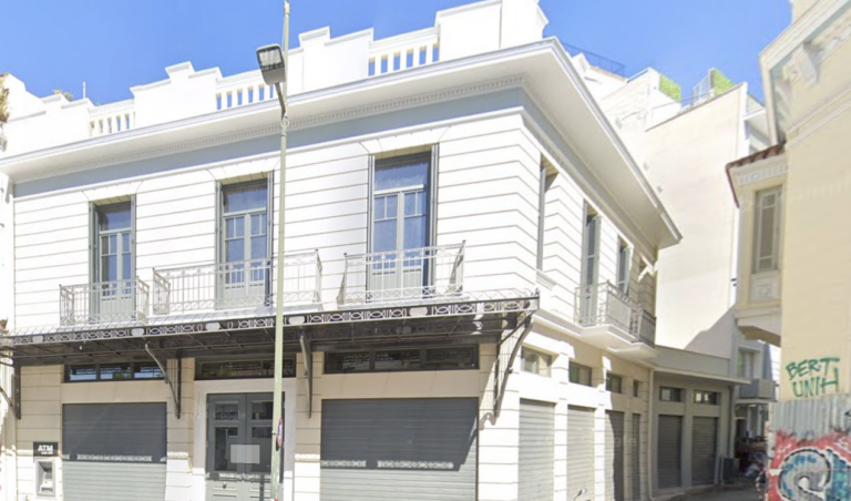 Με την υπογραφή της οικογένειας Μπαρμπαλιά ένα ακόμη τουριστικό hotspot στην Ερμού